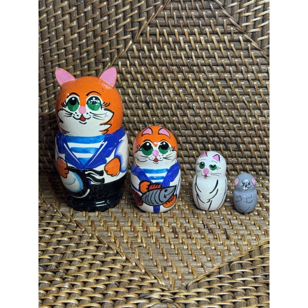 Vintage Mini Russian Matryoshka 4 Nesting Dolls Cat With Fish And Mouse